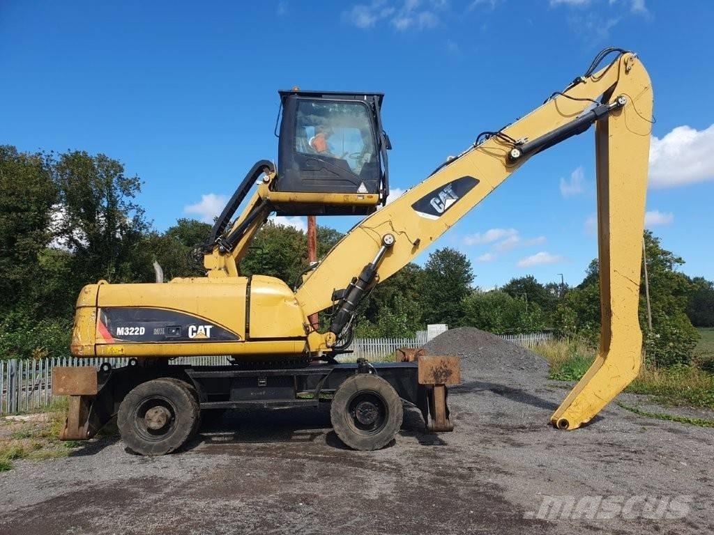 CAT M 322 D MH Avfalls / industri hantering