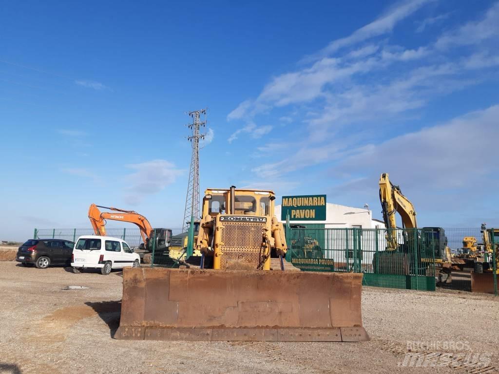 Komatsu D 85 E-12 Bandschaktare