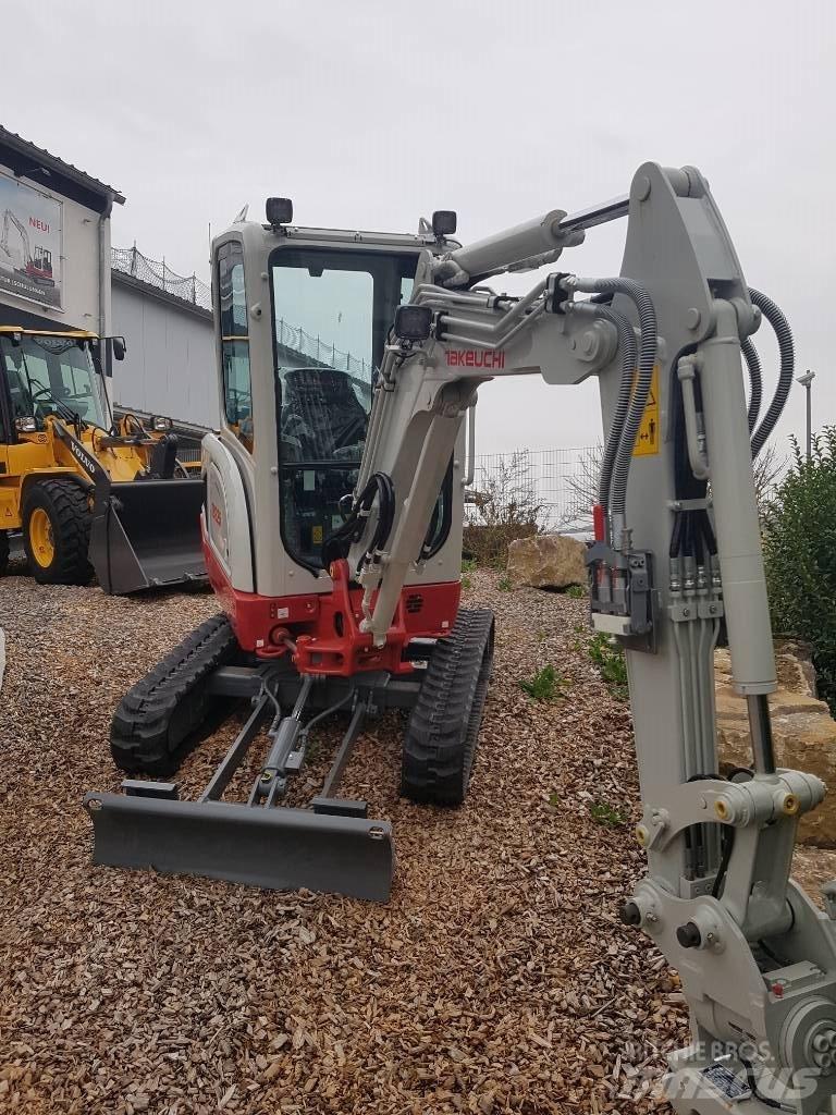 Takeuchi TB225 Minigrävare < 7t