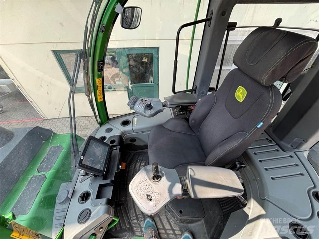 John Deere 1510 G Skotare