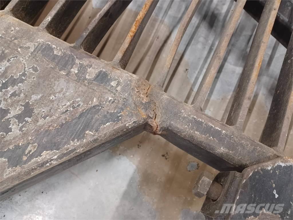 Komatsu 890.3 Redskap till skogsmaskiner