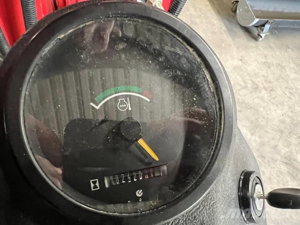 Fuchs F 853 H Kompaktlastare