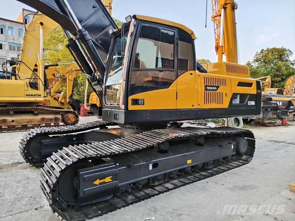 Volvo EC 380 D L Bandgrävare