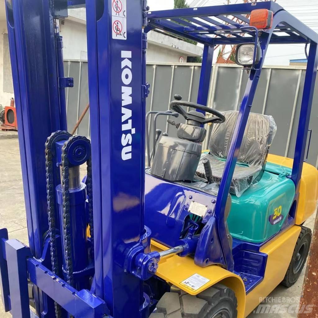 Komatsu FD 30 T-14 Dieselmotviktstruckar