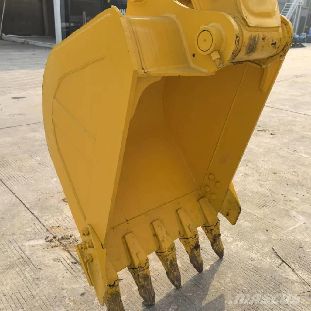 Komatsu PC 130 Bandgrävare