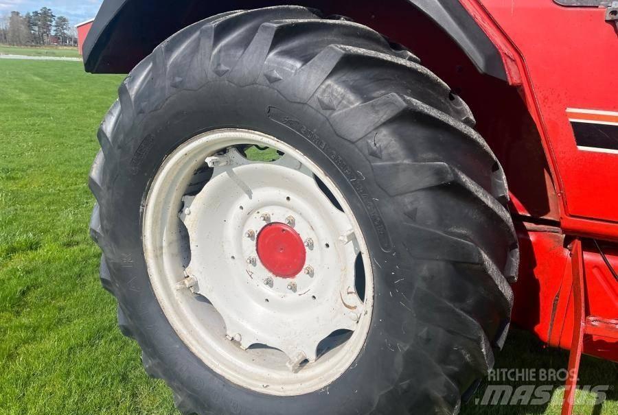 Case IH 844 XL Traktorer