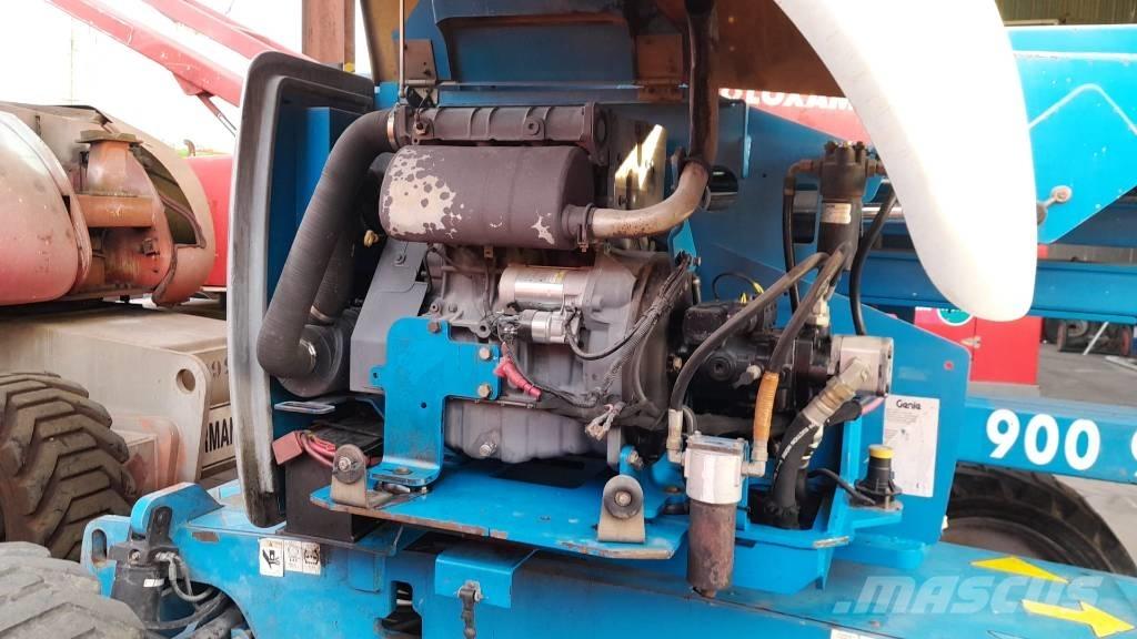 Genie Z45-25J RT Bomliftar