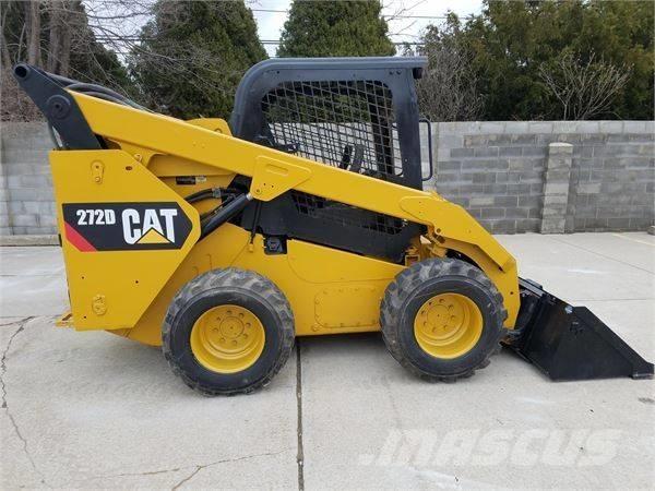 CAT 272 D Kompaktlastare