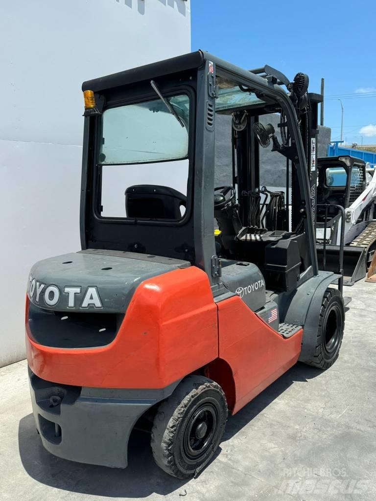 Toyota 8 FD U 25 Övriga motviktstruckar