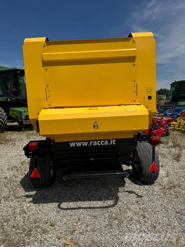 New Holland BR 7060 Rundbalspressar