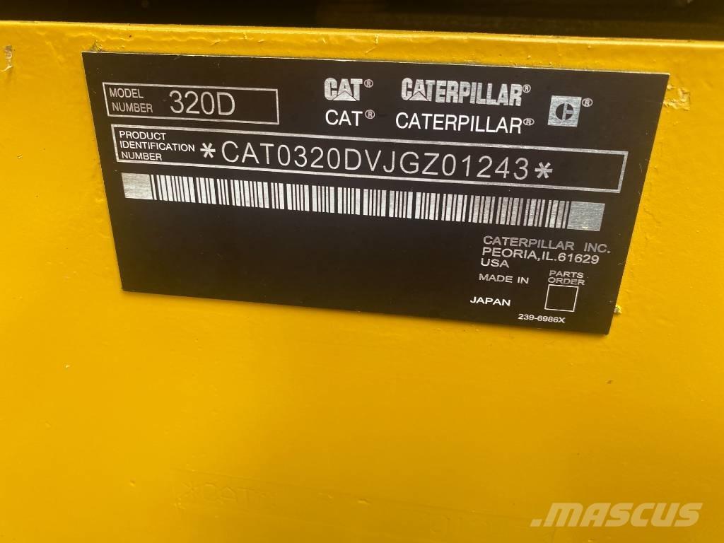 CAT 320 D Bandgrävare