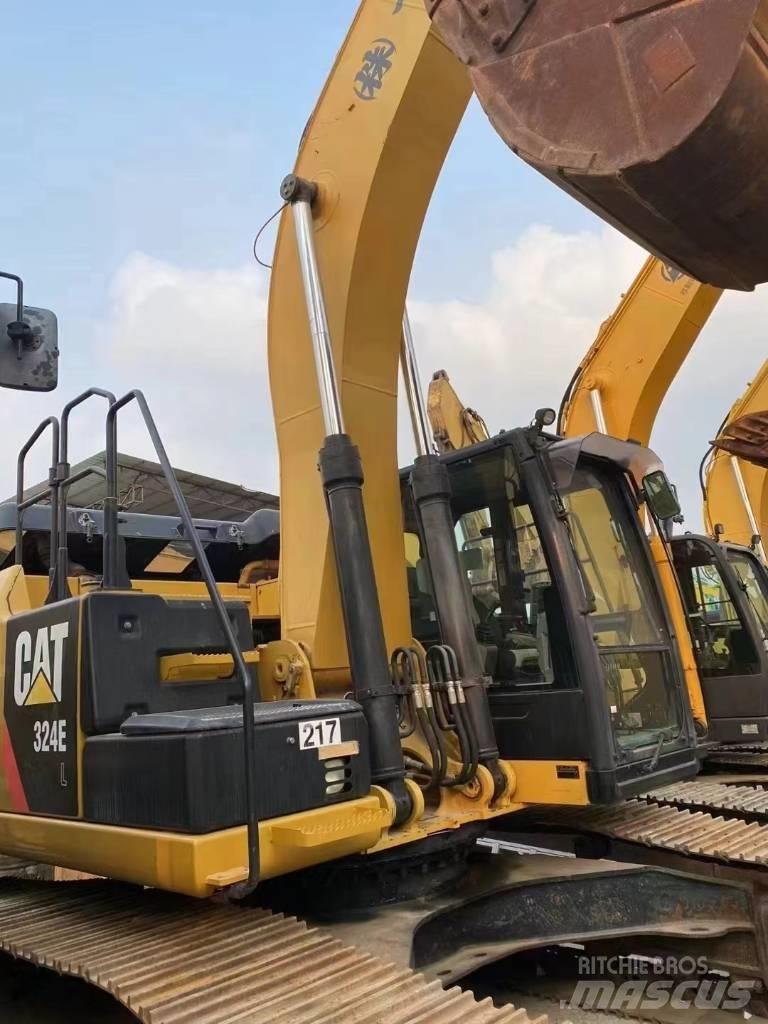 CAT 324 E Bandgrävare