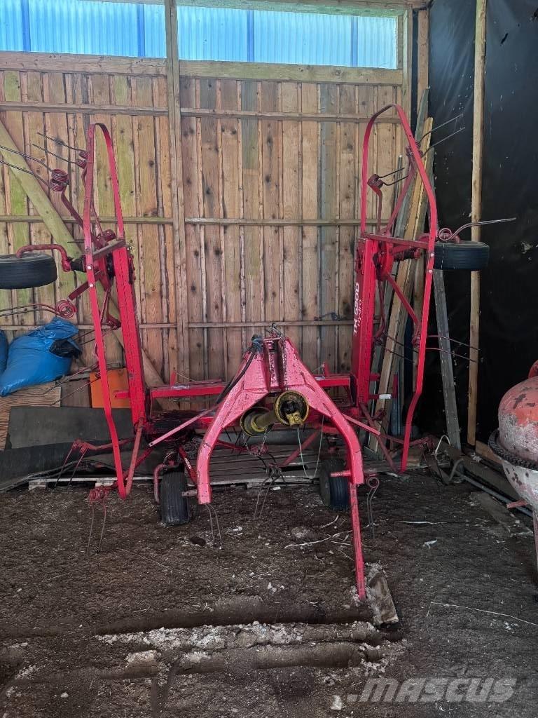 Fella 5200 Hydro Vändare och luftare