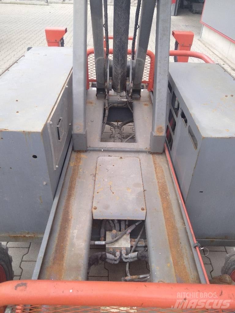 SkyJack SJ 6832 RTE Saxliftar