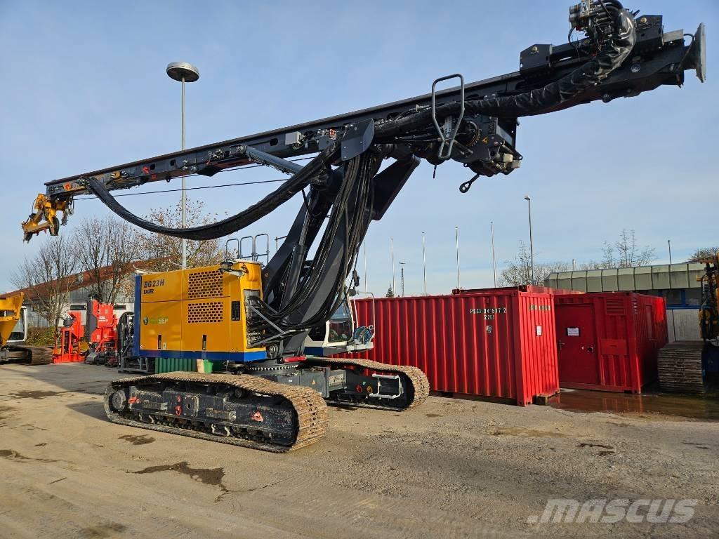 Bauer BG 23 H Tunga borr