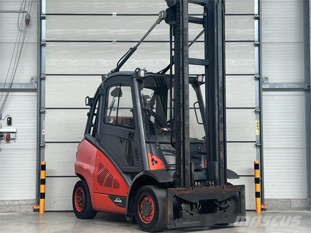 Linde H40T-02 Gasolmotviktstruckar