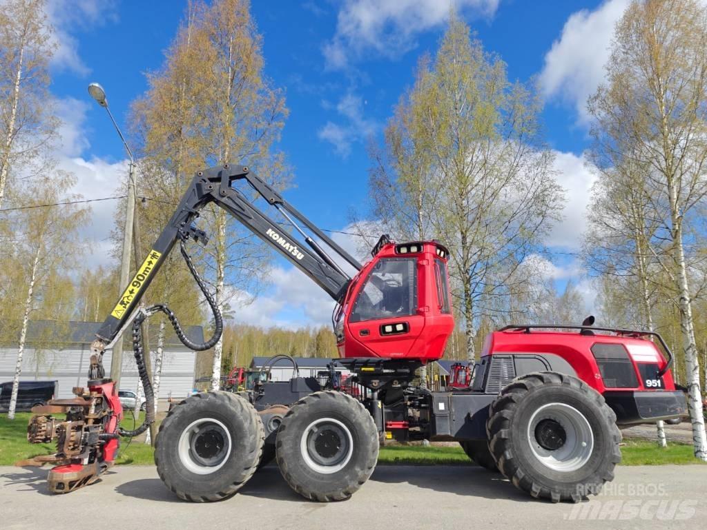 Komatsu 951 Skördare