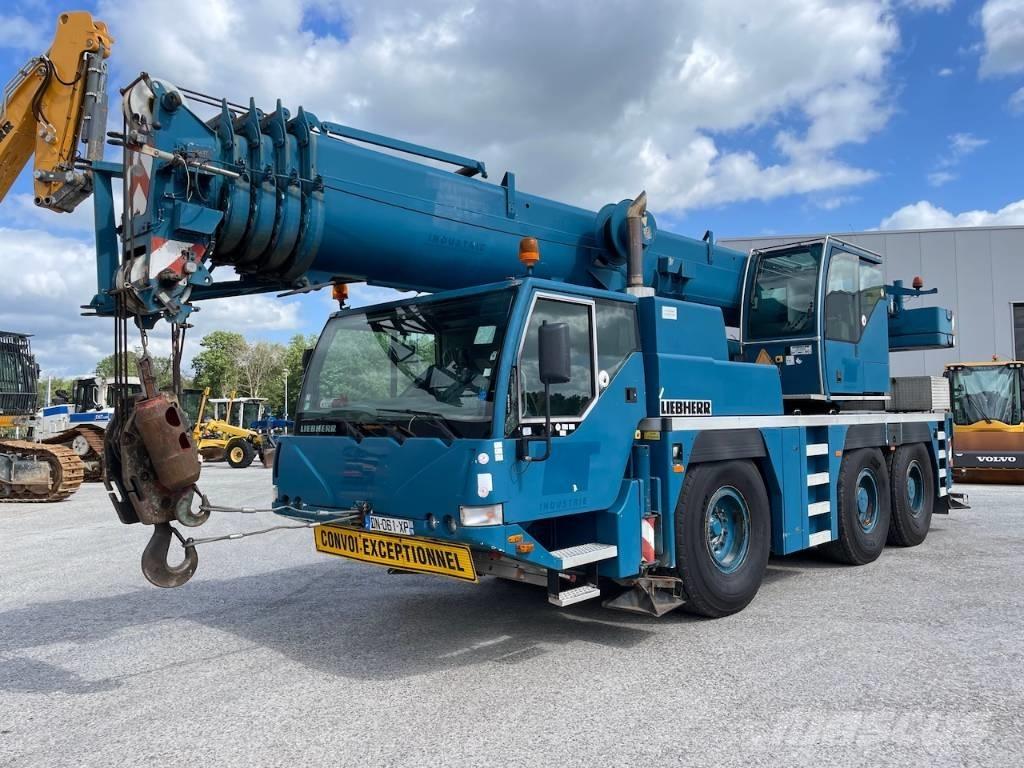 Liebherr LTM 1055-1 Allterrängkranar