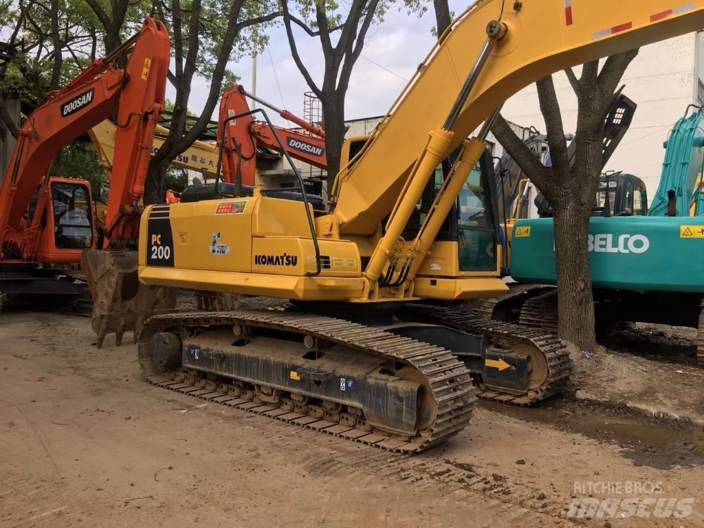 Komatsu pc200-8 Bandgrävare