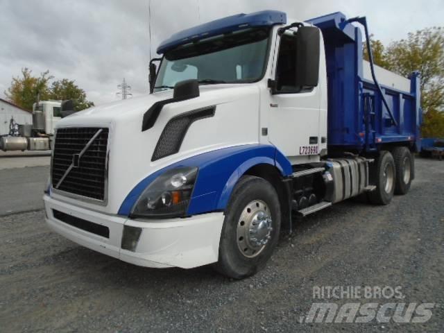 Volvo VNL Tippbilar