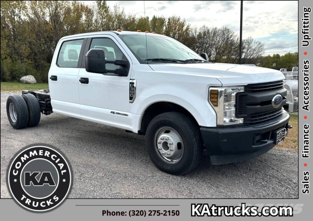 Ford F 350 XL SD Chassier