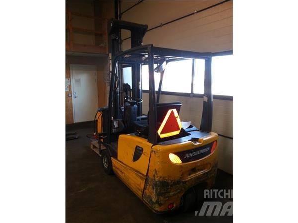 Jungheinrich EFG216K Elmotviktstruckar
