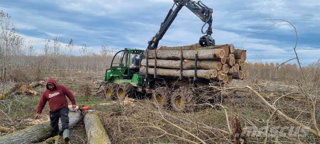 John Deere 1110 Skotare