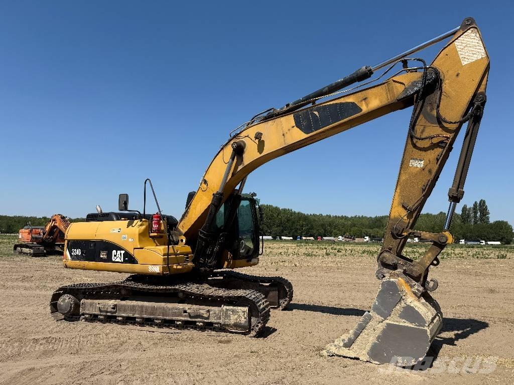 CAT 324 D Bandgrävare