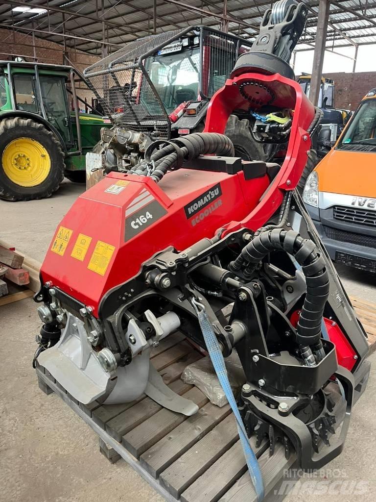Komatsu C 164 Skördare