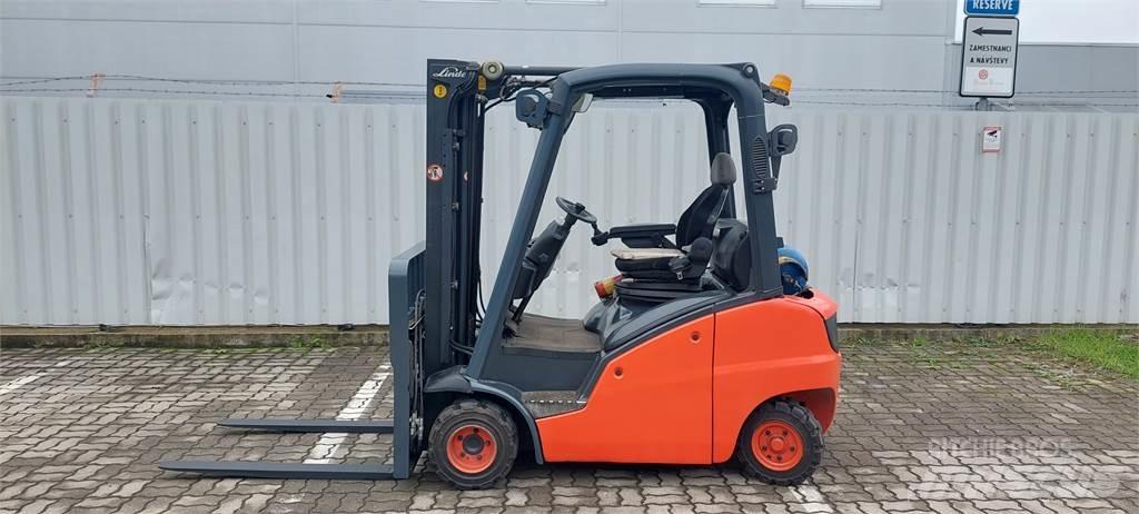 Linde H20 Gasolmotviktstruckar