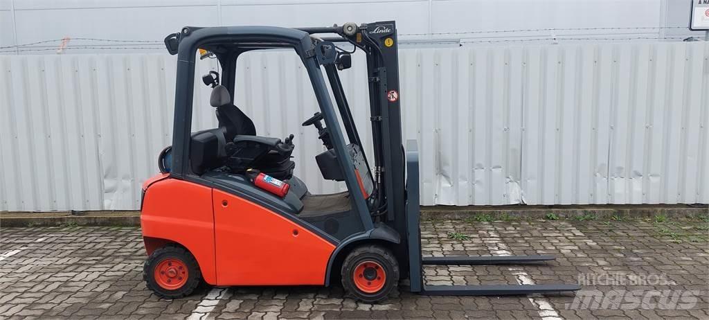 Linde H20 Gasolmotviktstruckar