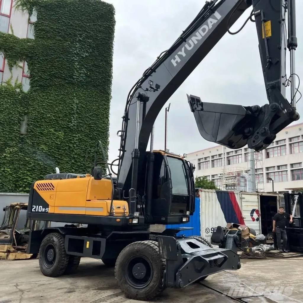 Hyundai R210W-9 Hjulgrävare