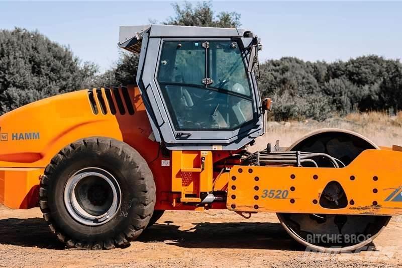 Hamm 3520 Kombivältar
