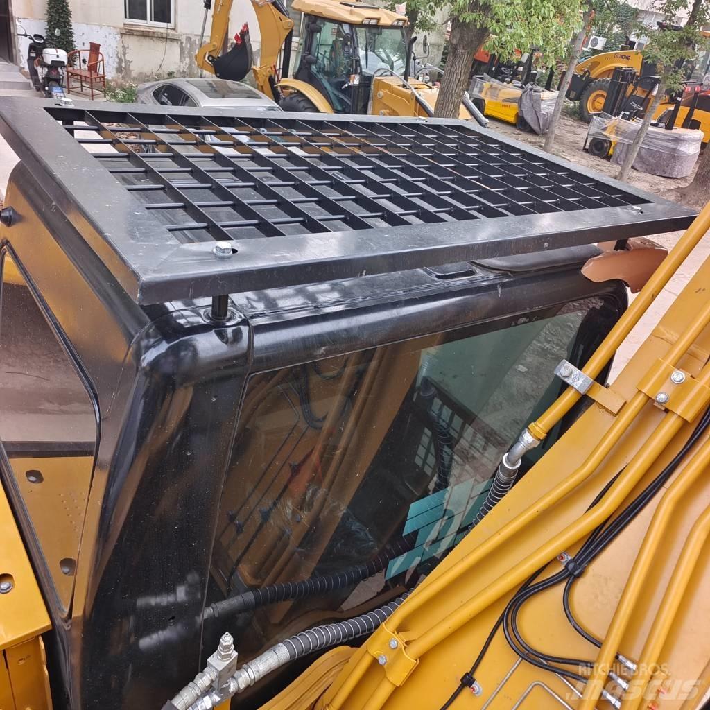 CAT 320D2L Bandgrävare