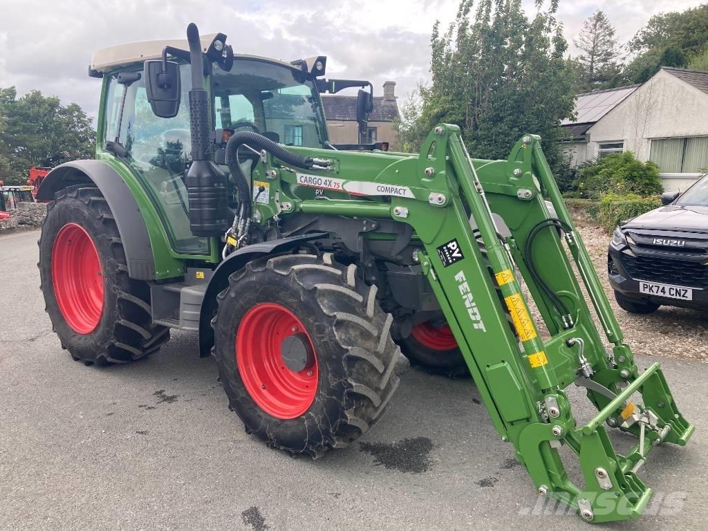 Fendt 211 Traktorer