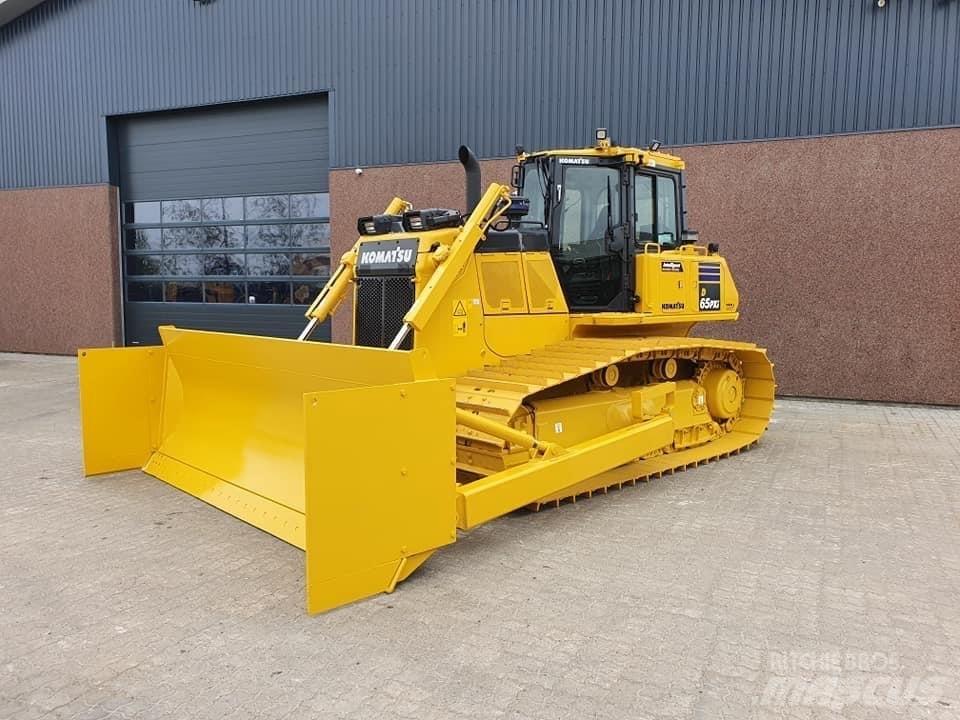 Komatsu D 65 PX-17 Bandschaktare
