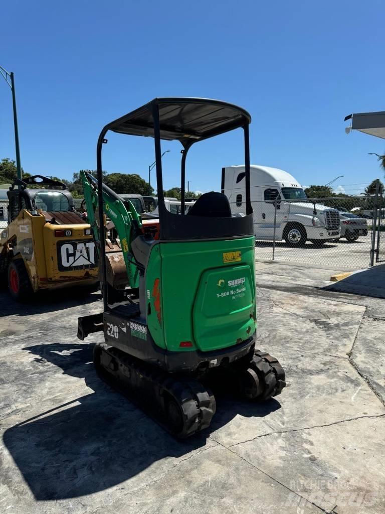 Bobcat E20 Minigrävare < 7t