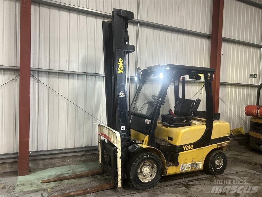 Yale GDP35VX Dieselmotviktstruckar