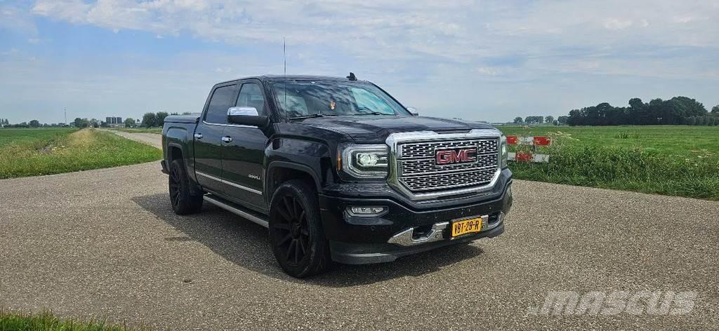 GMC Denali Sierra Personbilar