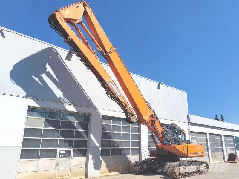Doosan DX 420 LC Rivningsgrävare