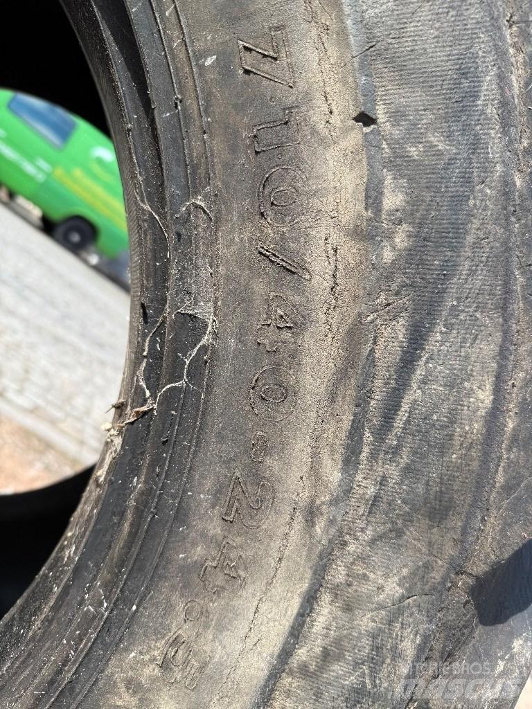 Nokian 710/40-24.5 Däck, hjul och fälgar