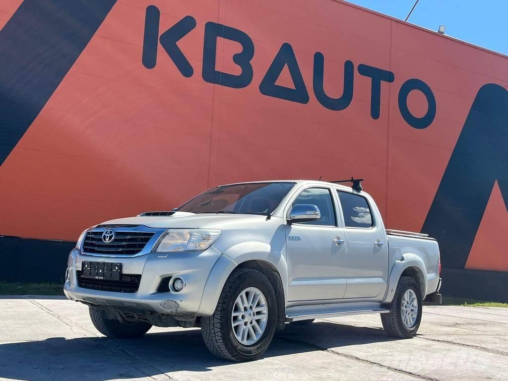 Toyota Hilux 4x4 Personbilar