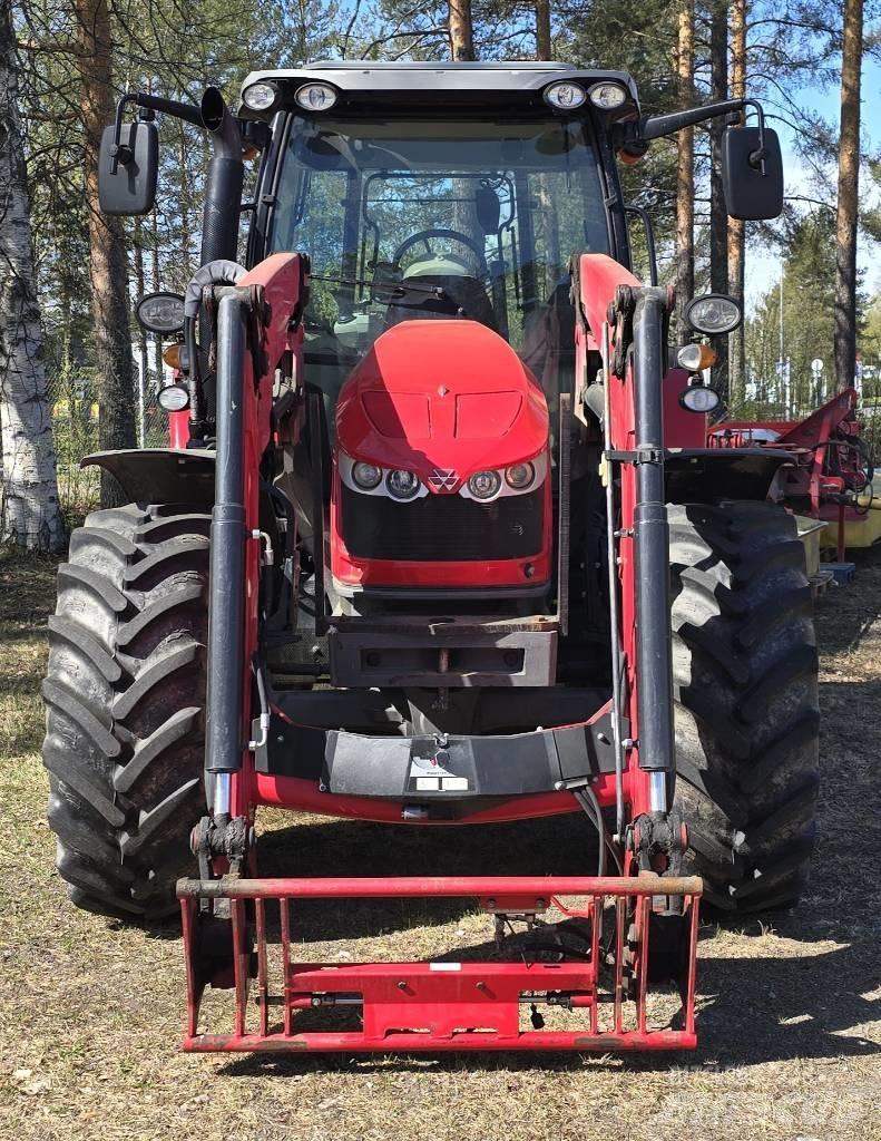Massey Ferguson 5613 Traktorer