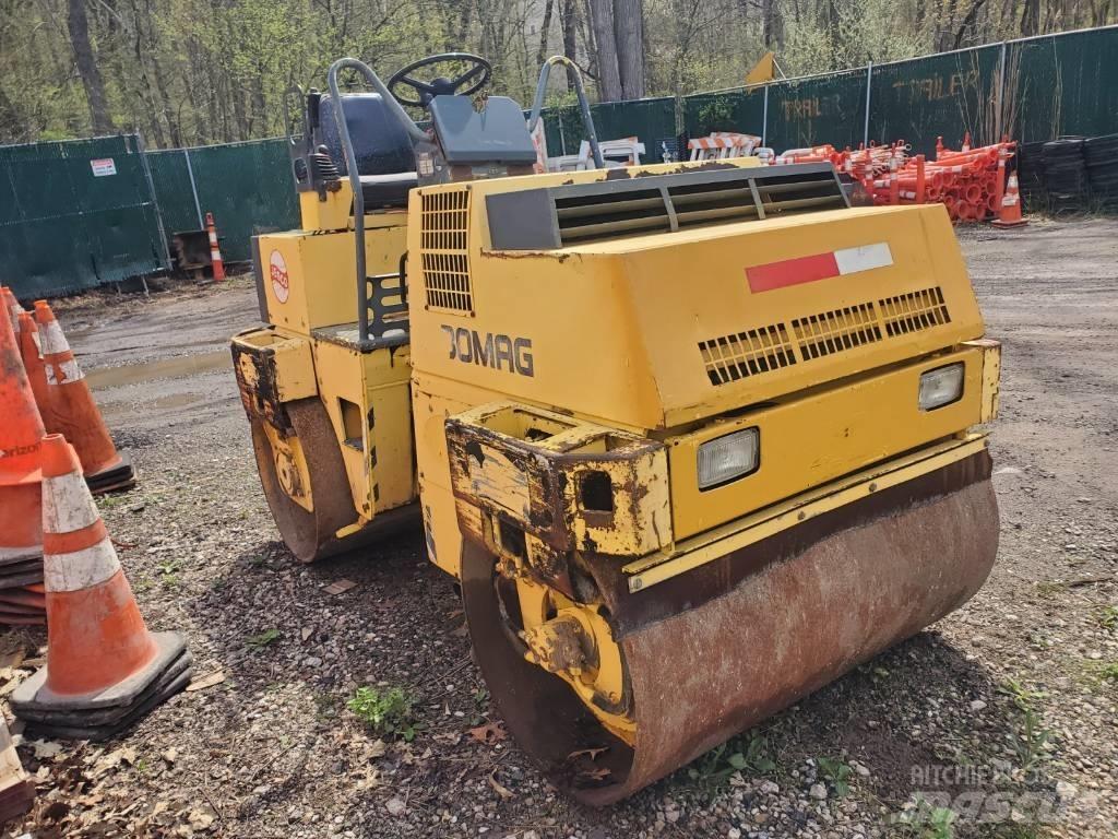 Bomag BW121 AD-2 Tvåvalsvältar