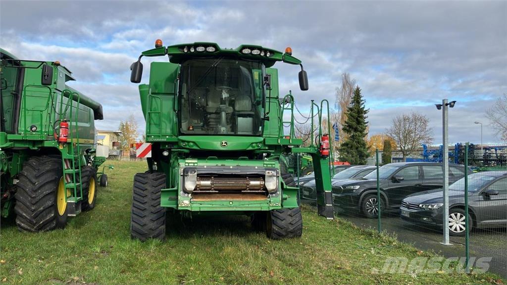 John Deere S680 Skördetröskor