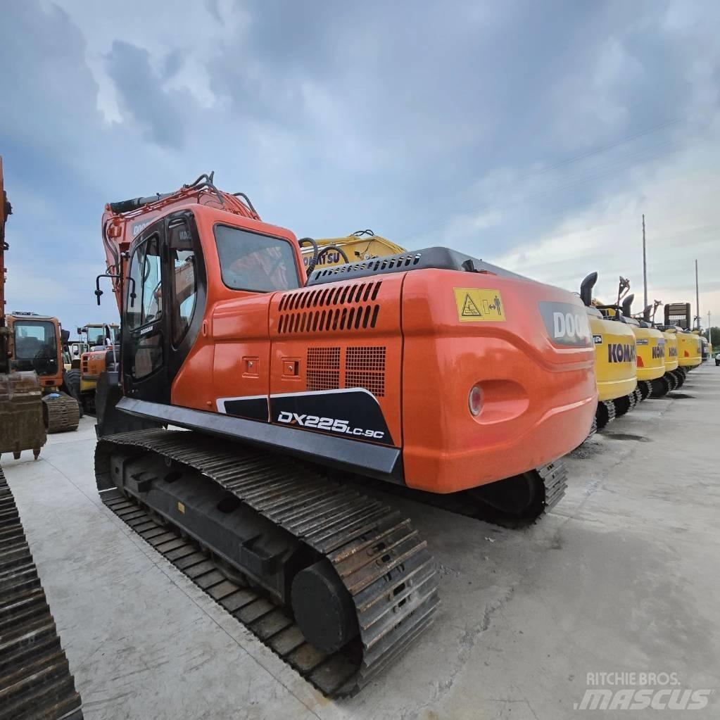 Doosan DX 225 LC Minigrävare < 7t