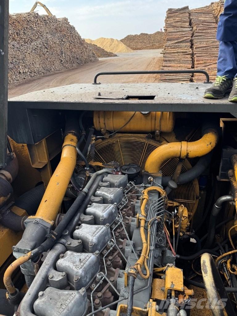 Liebherr A 954 B HD Avfalls / industri hantering