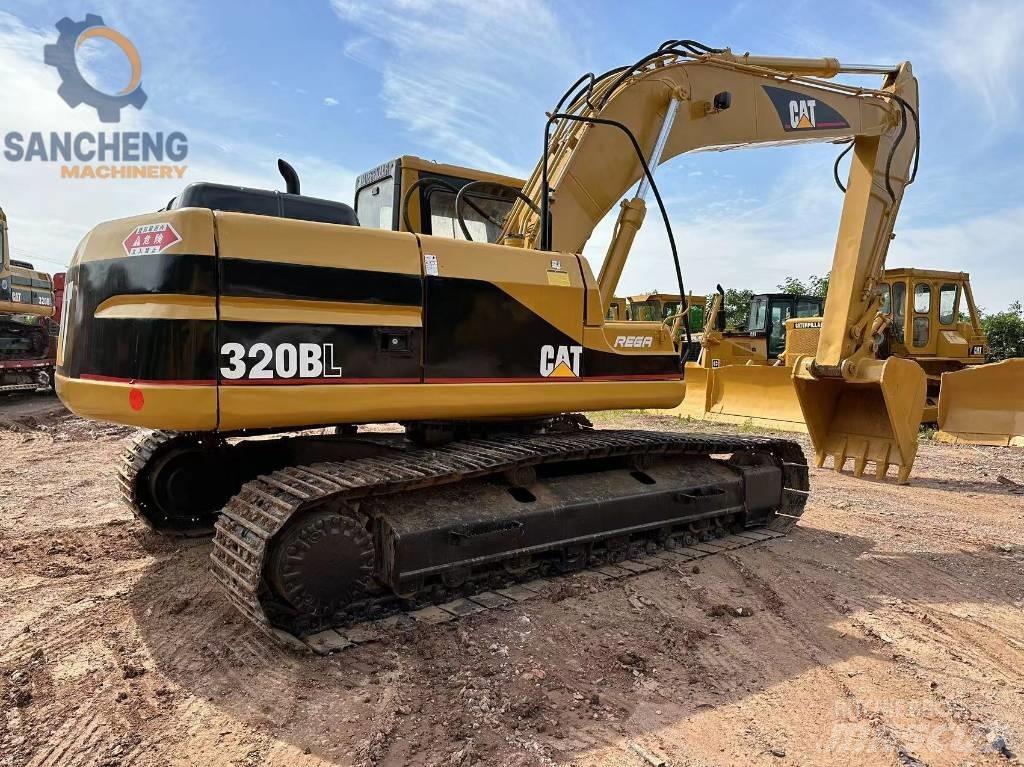 CAT 320 B Bandgrävare
