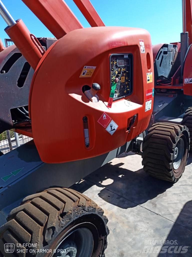 JLG 450 AJ II Bomliftar