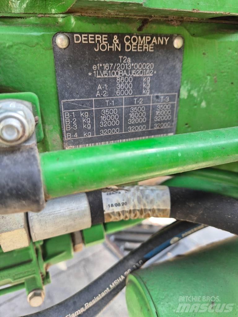John Deere 5100 R Traktorer